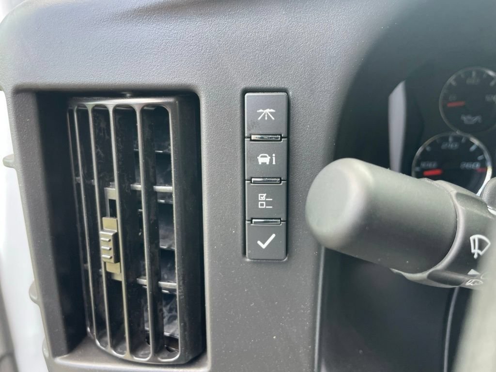 New 2025 Chevrolet Express 2500 w/ Driver Convenience Package RWD image 26