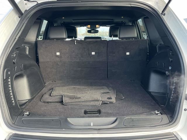 Used 2022 Jeep Grand Cherokee Limited image 21