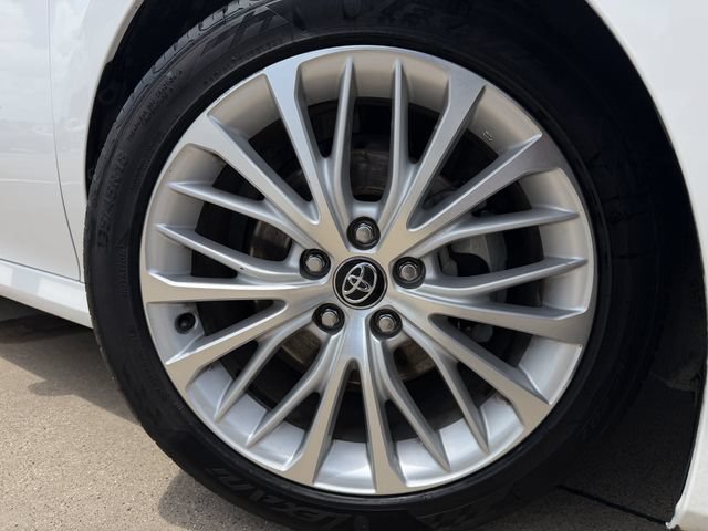 Used 2020 Toyota Camry XLE FWD image 10