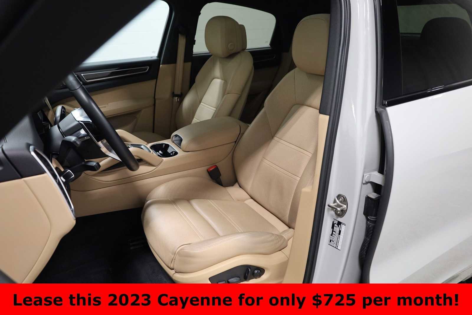 Certified 2023 Porsche Cayenne Platinum Edition image 5