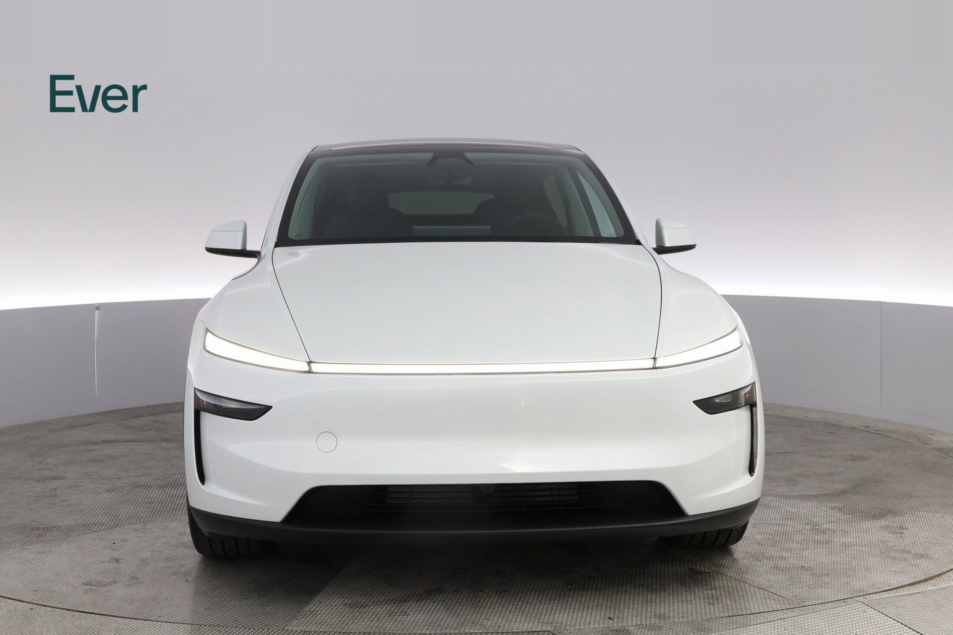 Used 2026 Tesla Model Y 2WD image 3