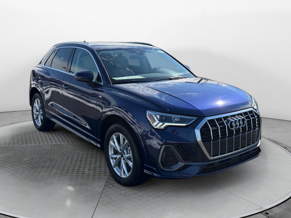 Used 2025 Audi Q3 2.0T Premium Plus w/ Premium Plus Package