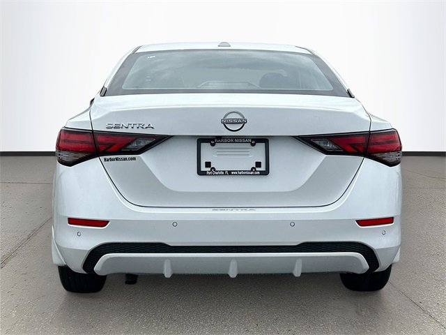 New 2025 Nissan Sentra SV w/ Trunk Package image 17