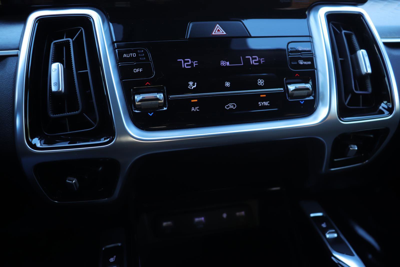 Used 2021 Kia Sorento SX image 37