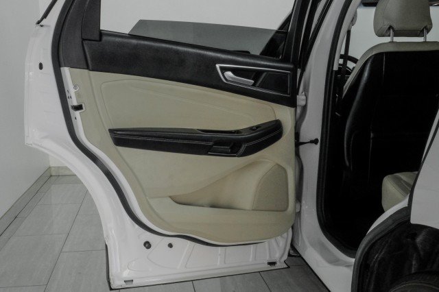 Used 2019 Ford Edge Titanium FWD image 50