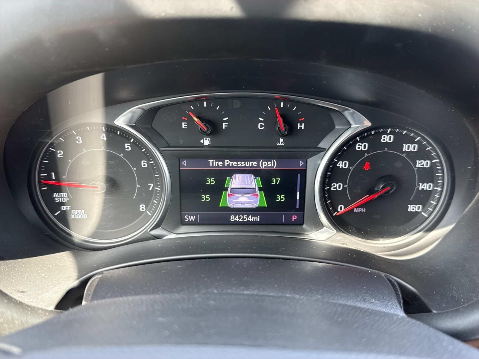 Used 2023 GMC Terrain SLT AWD/4WD image 18