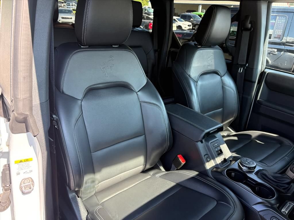 Used 2026 Ford Bronco Outer Banks AWD/4WD image 19