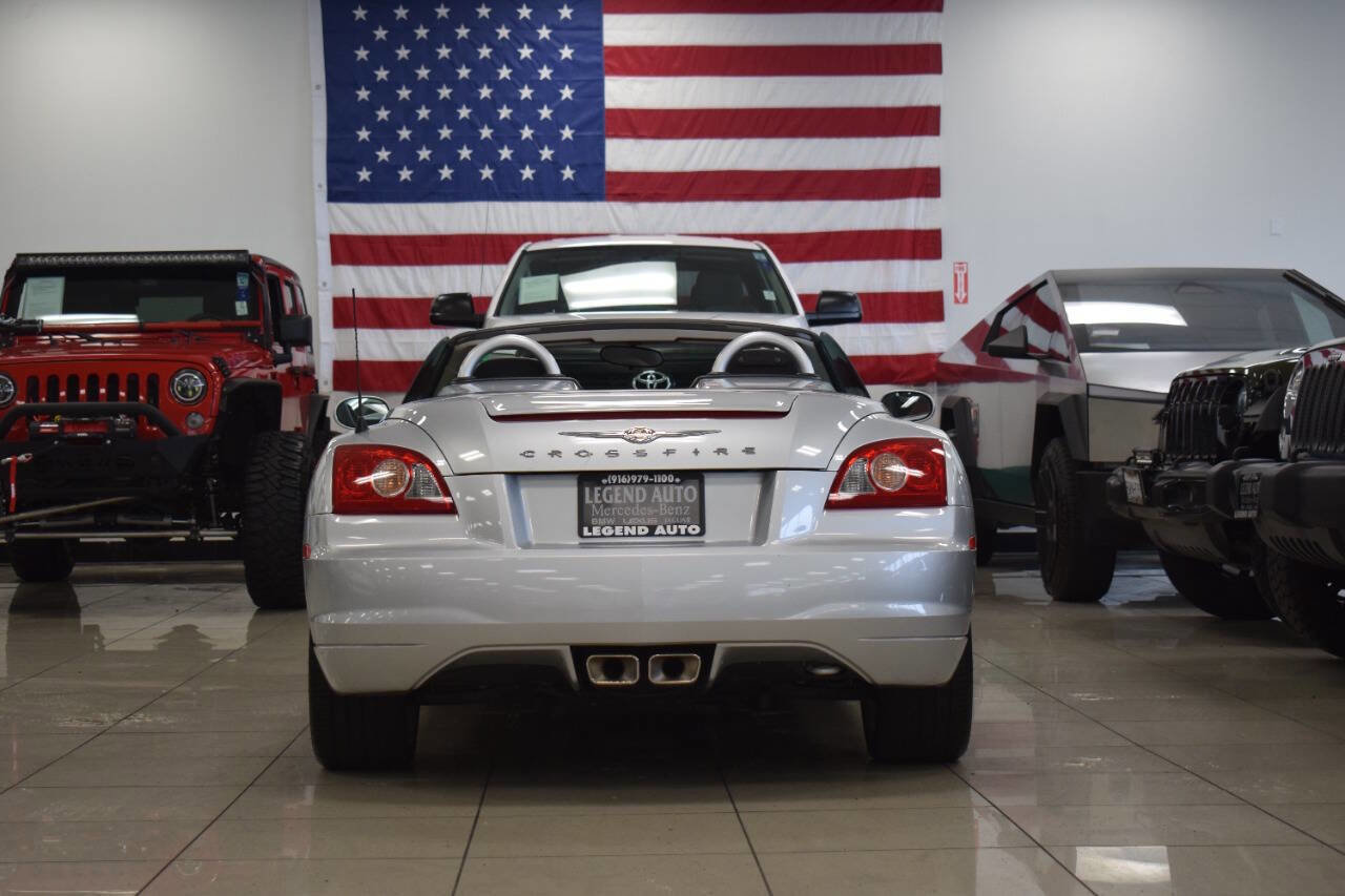 Used 2008 Chrysler Crossfire Limited image 18