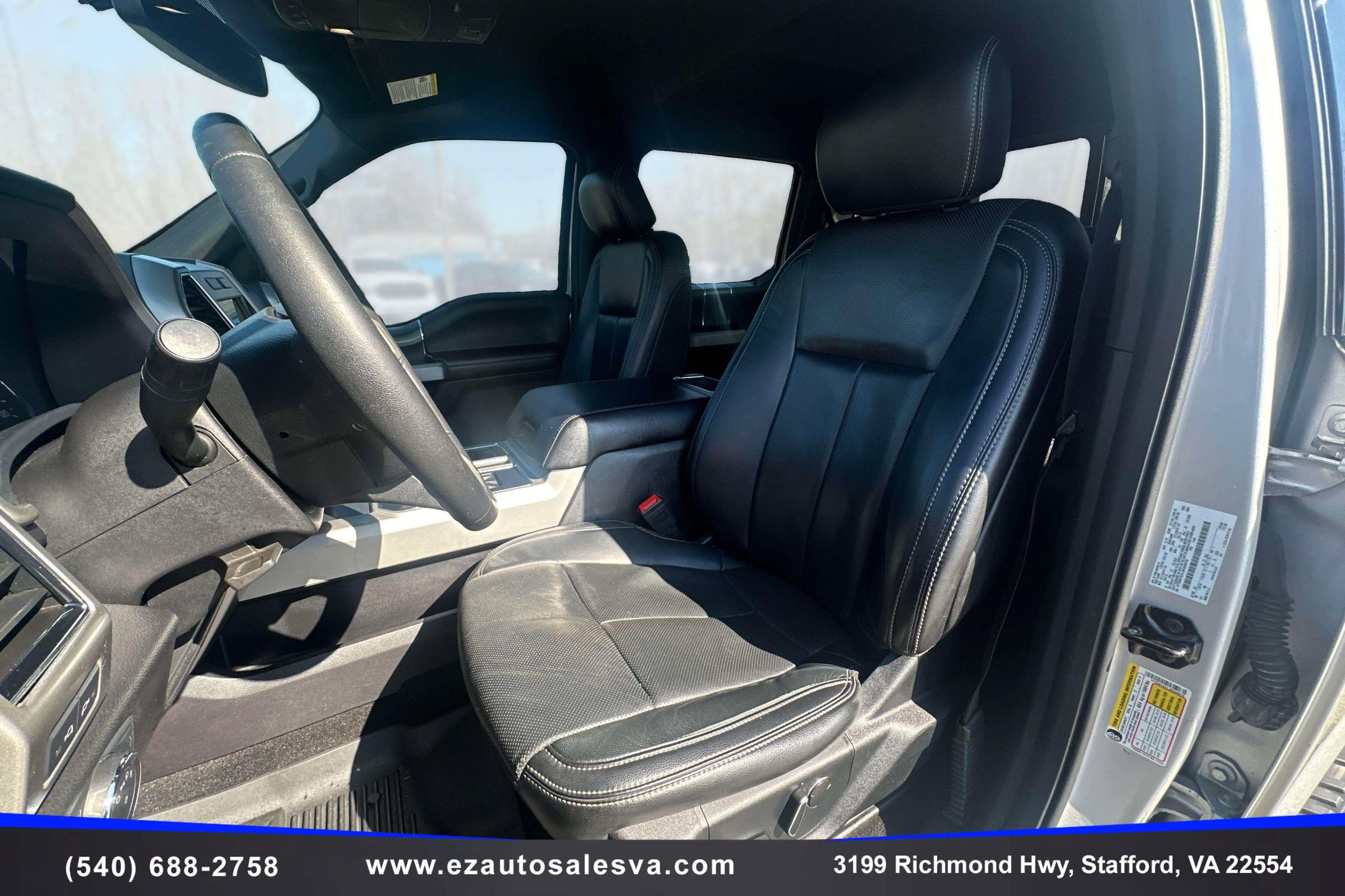 Used 2018 Ford F150 Lariat image 16