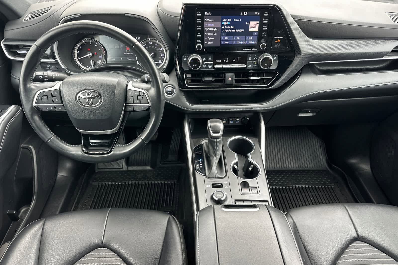 Used 2022 Toyota Highlander XSE AWD/4WD video 3