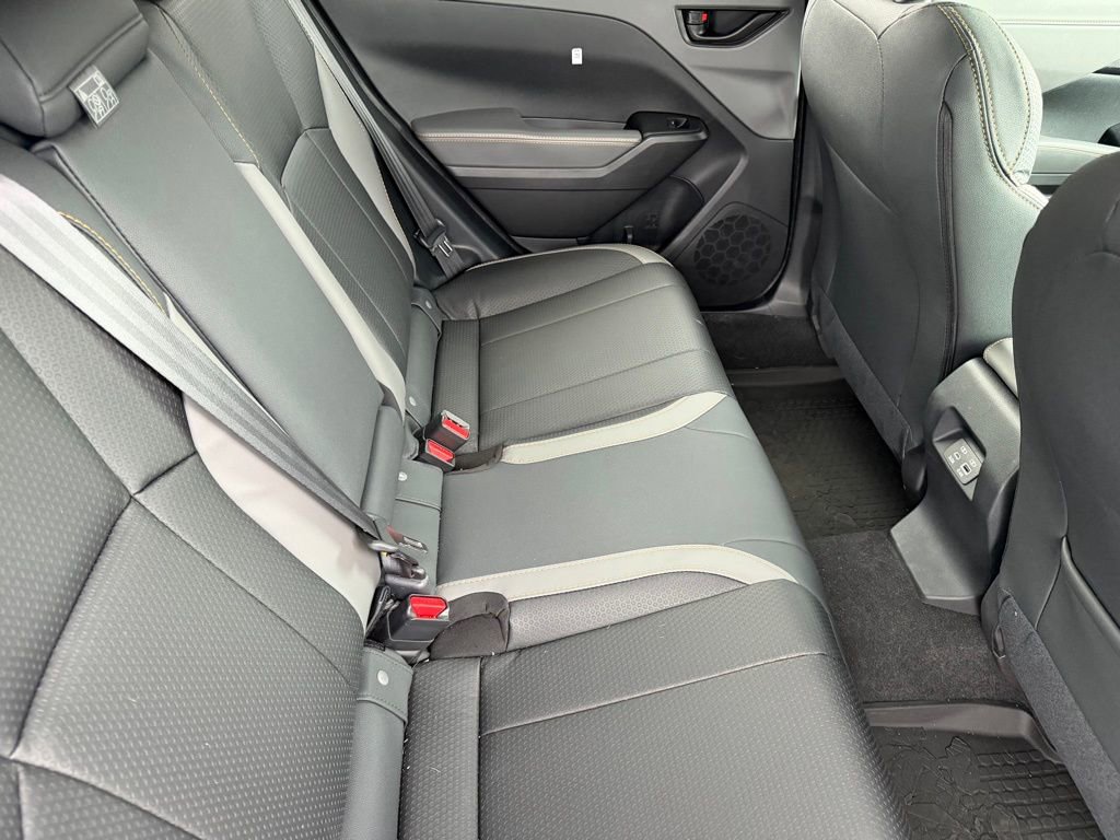 Used 2025 Subaru Crosstrek 2.5i Wilderness w/ Wilderness Package image 18