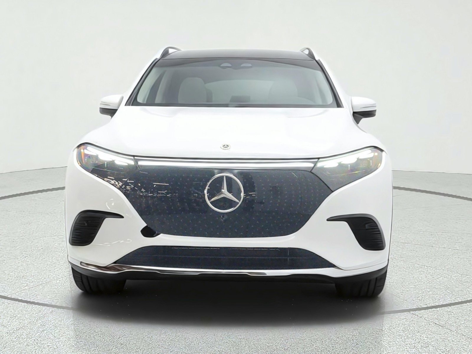 New 2027 Mercedes-Benz EQS 400 4MATIC SUV image 2