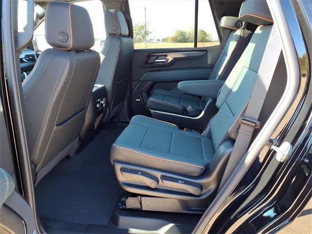 New 2026 GMC Yukon AT4 w/ AT4 Premium Package image 18