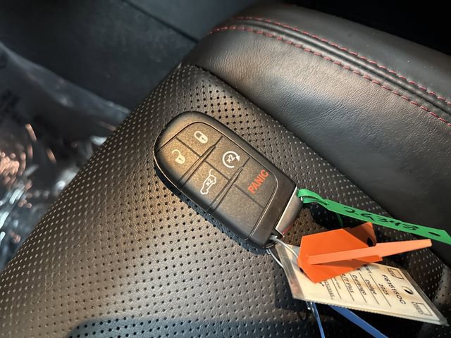 Used 2025 Dodge Durango R/T image 29