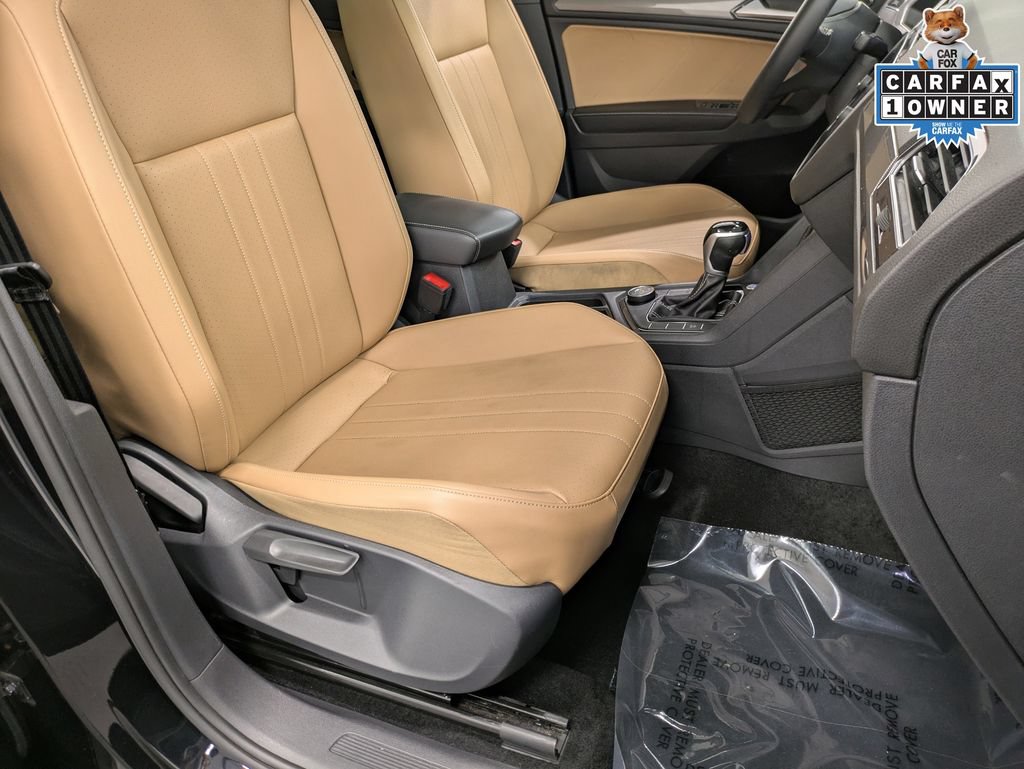 Used 2022 Volkswagen Tiguan SE AWD/4WD image 31
