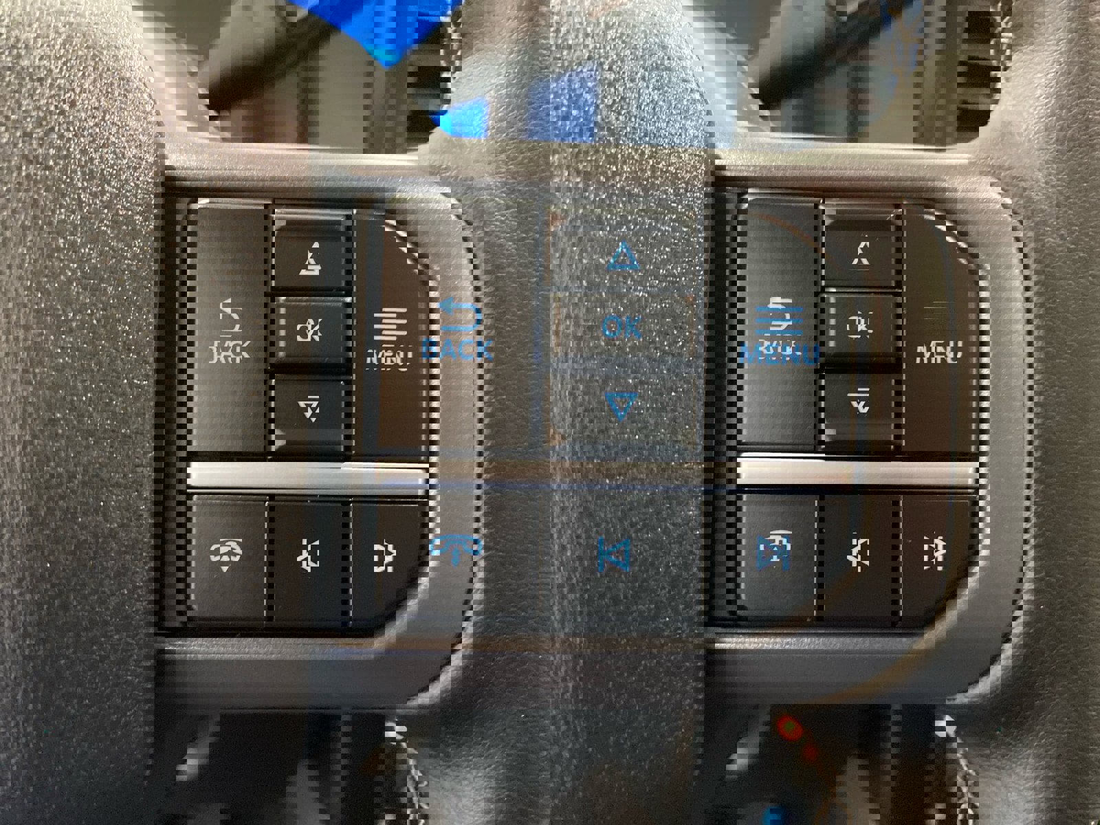 Used 2025 Ford F250 Lariat w/ Lariat Ultimate Package AWD/4WD image 22