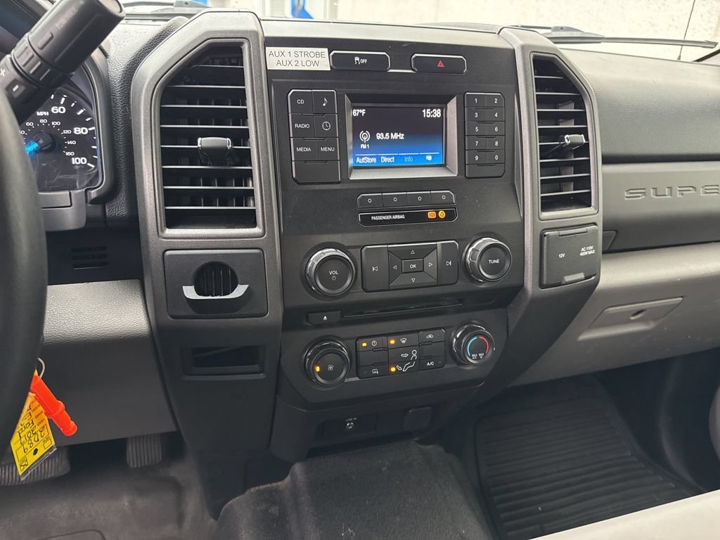 Used 2017 Ford F250 XL w/ Power Equipment Group RWD image 19