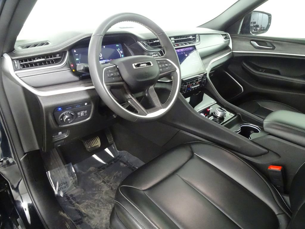 Used 2024 Jeep Grand Cherokee Limited 4xe image 25