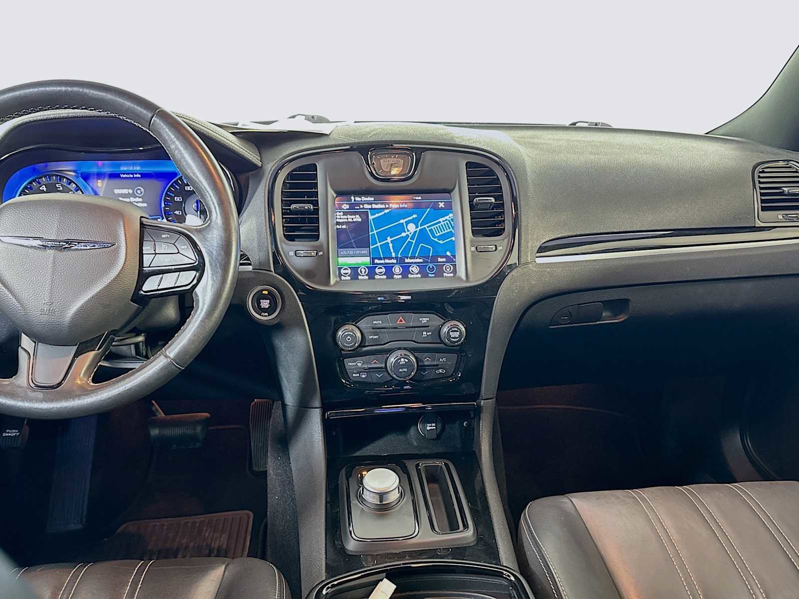 Used 2019 Chrysler 300 S image 21
