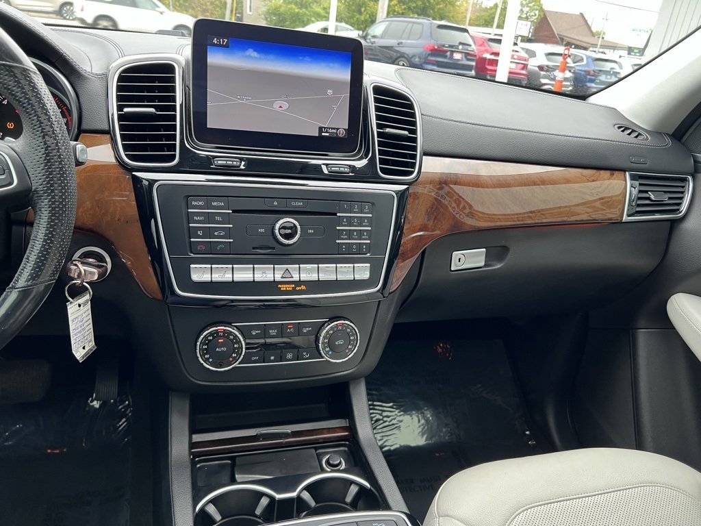 Used 2018 Mercedes-Benz GLS 450 4MATIC w/ Premium Package image 37