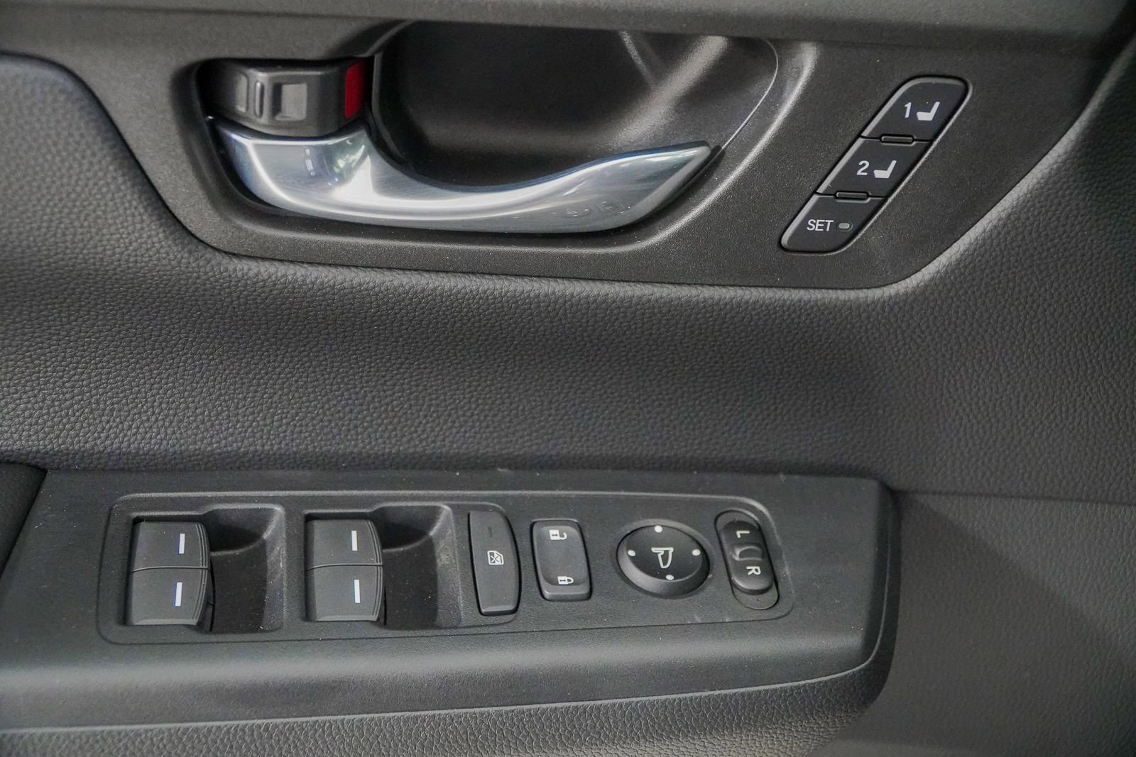 Certified 2026 Honda CR-V Sport-L image 18