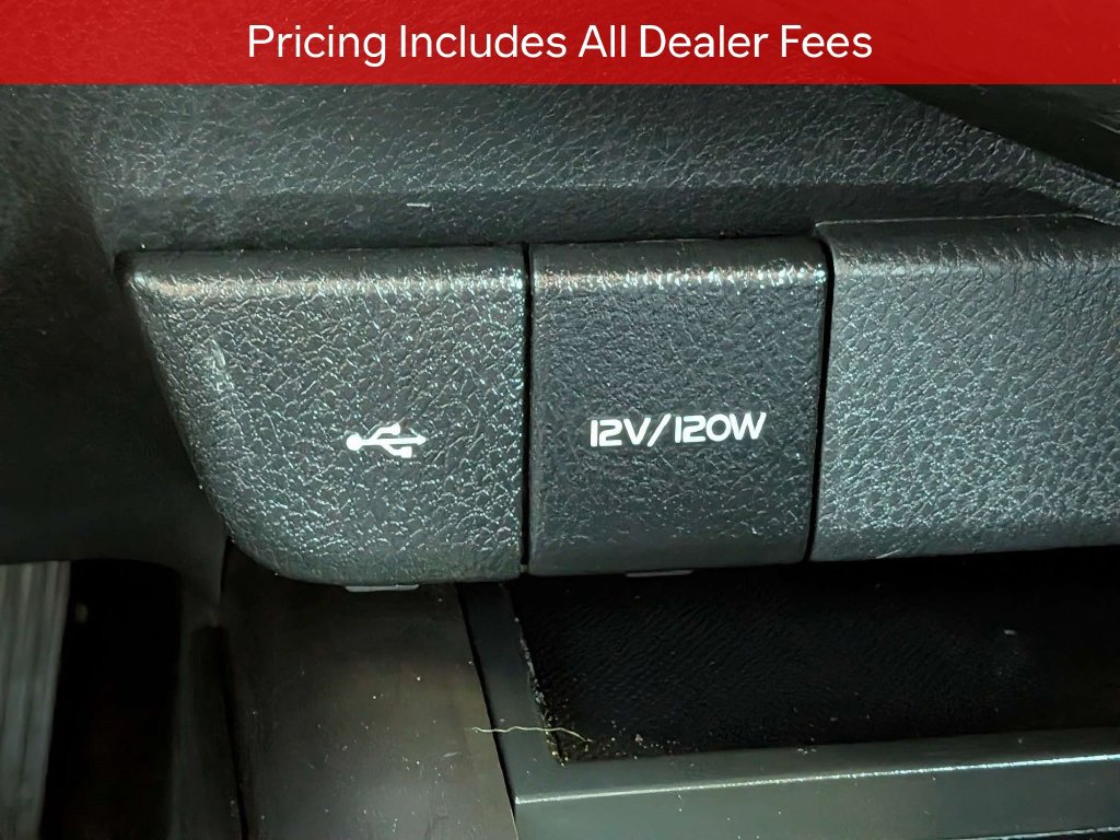 Used 2024 Toyota Camry SE FWD image 23