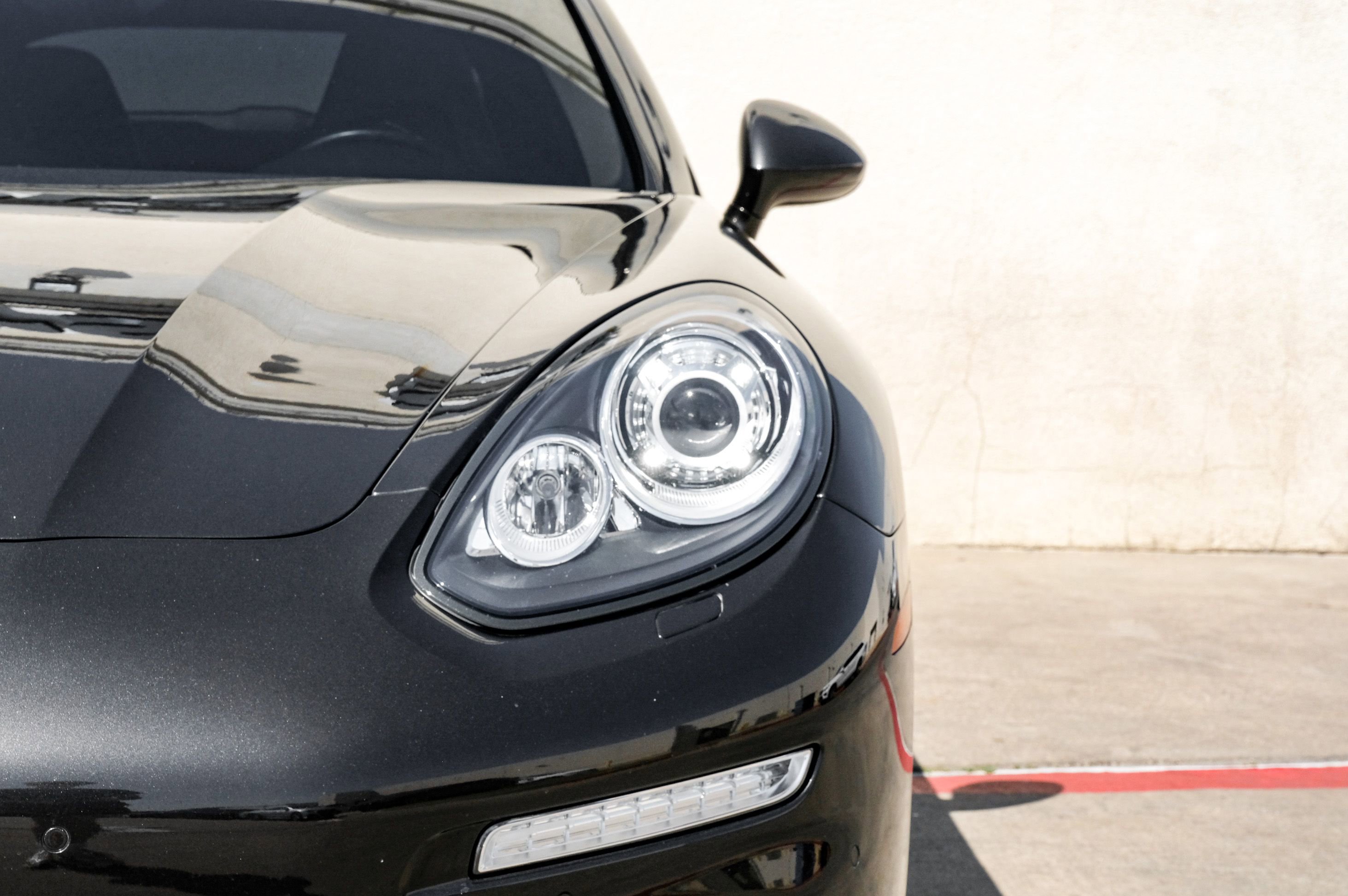 Used 2015 Porsche Panamera S w/ Premium Package Plus image 43