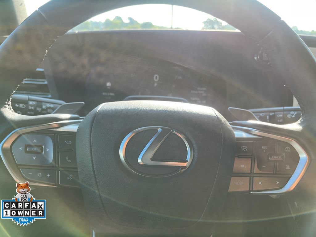 Used 2025 Lexus GX 550 w/ Accessory Package (2T) AWD/4WD image 45
