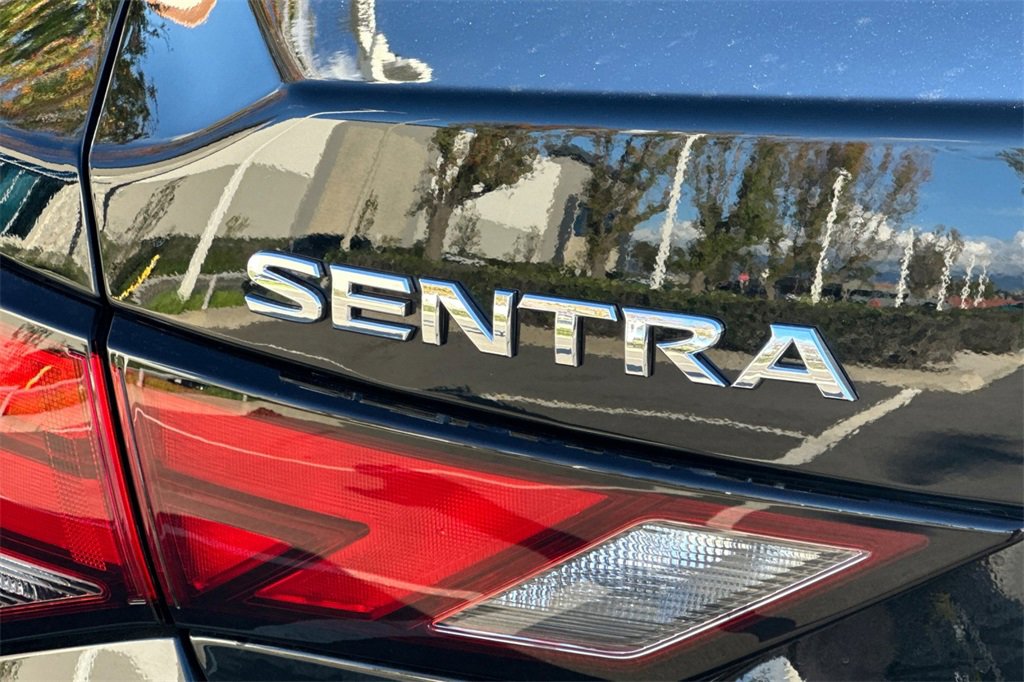 Used 2025 Nissan Sentra SV w/ All-Weather Package image 31