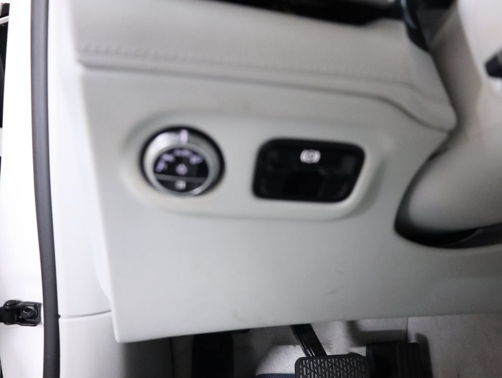 Certified 2023 Mercedes-Benz EQE 500 4MATIC SUV image 11