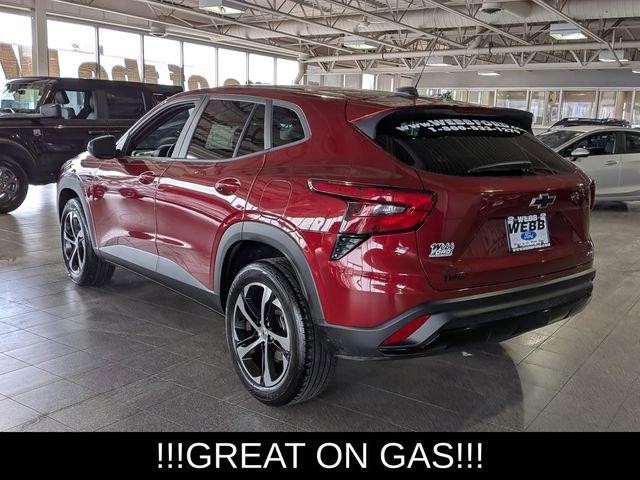 Used 2024 Chevrolet Trax RS image 6