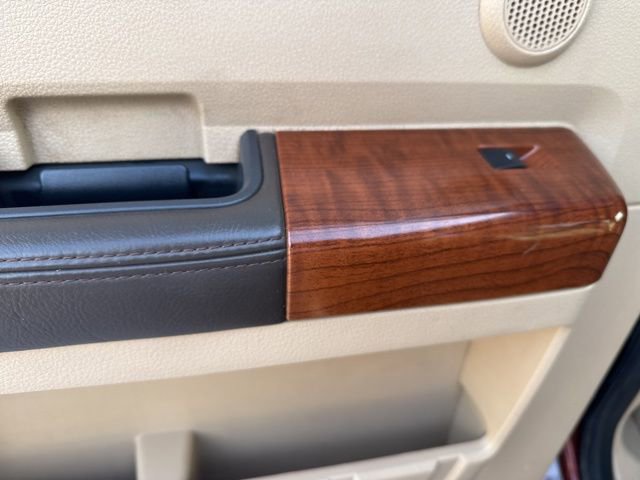Used 2015 Ford F350 King Ranch image 29