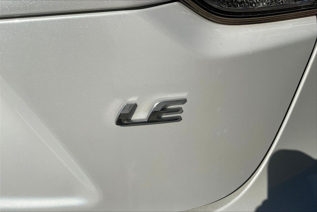 Used 2023 Toyota Corolla LE FWD image 23