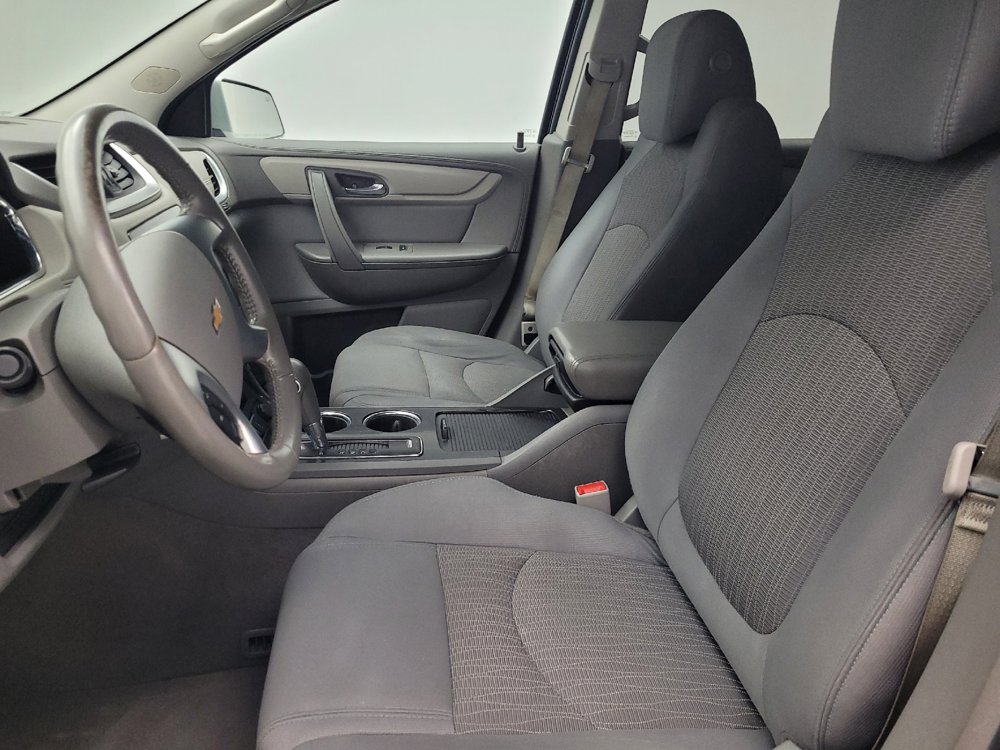 Used 2017 Chevrolet Traverse LT FWD image 18