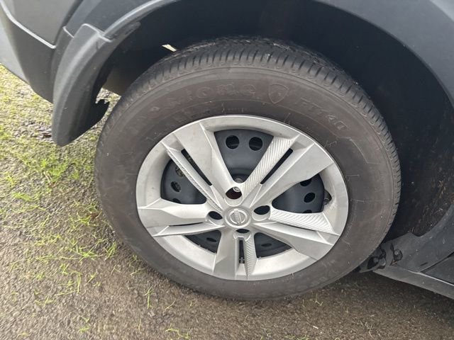 Used 2024 Nissan Kicks S image 15