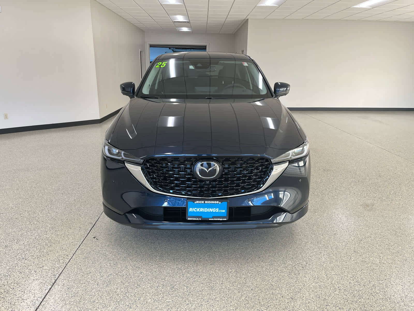 Used 2025 MAZDA CX-5 AWD 2.5 S w/ Premium Plus Pkg image 2