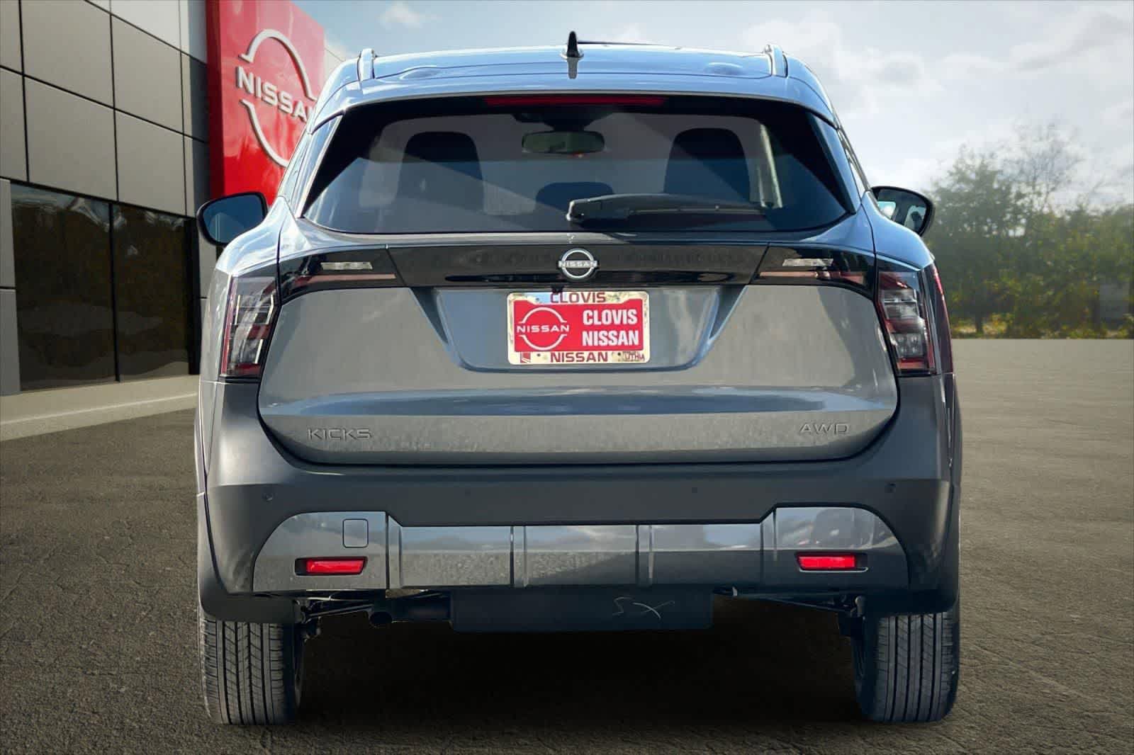 New 2026 Nissan Kicks SV image 8