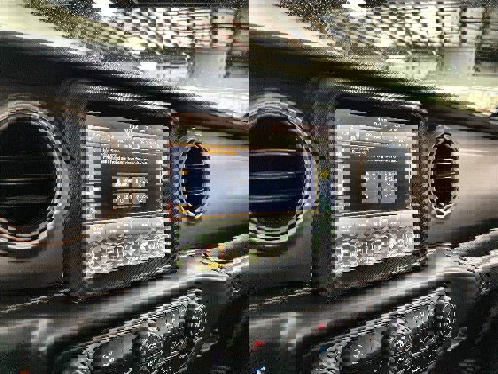 Used 2021 Jeep Wrangler Unlimited Sport image 29