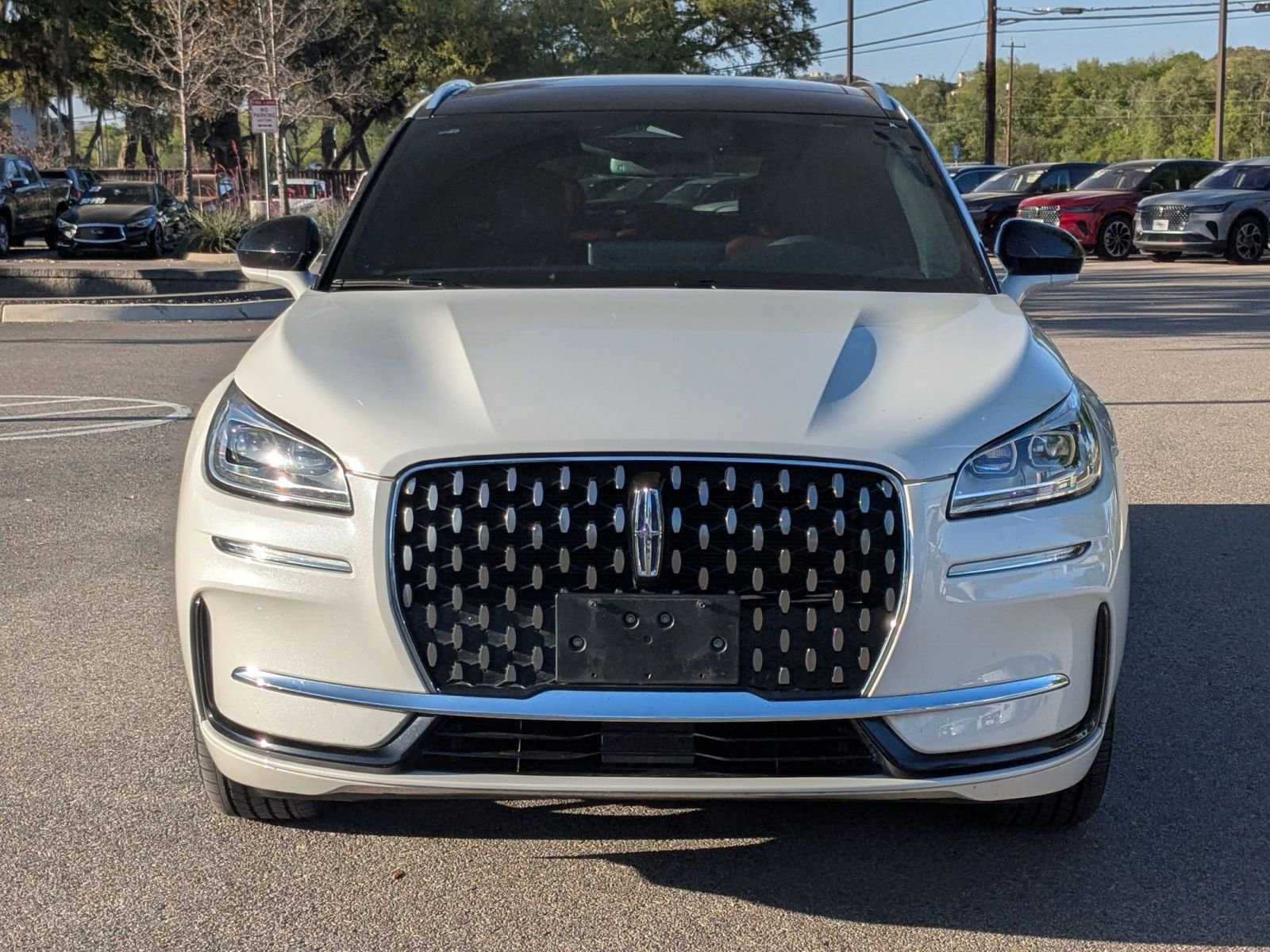 Used 2024 Lincoln Corsair Grand Touring image 8