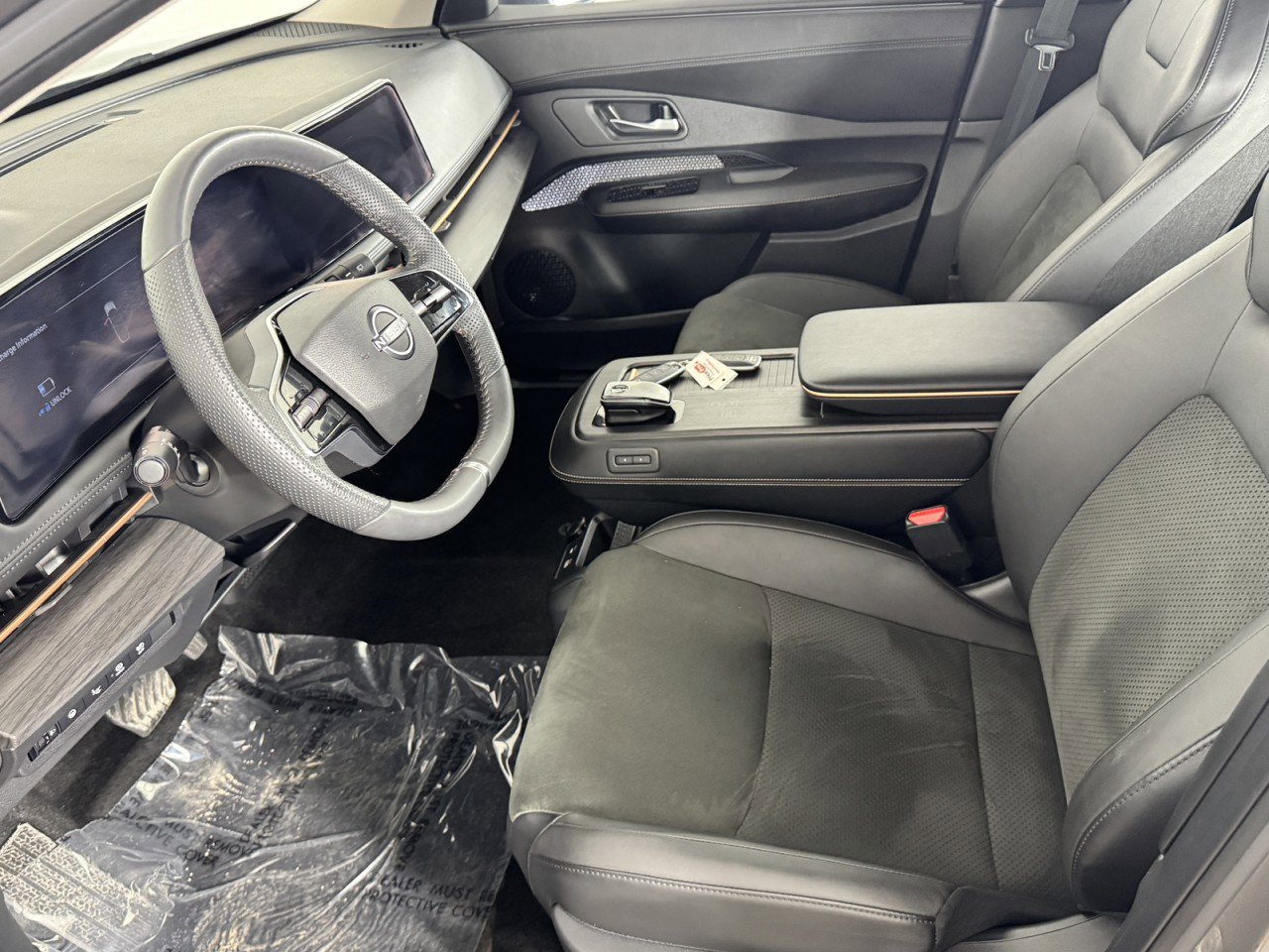 Used 2024 Nissan Ariya AWD image 16