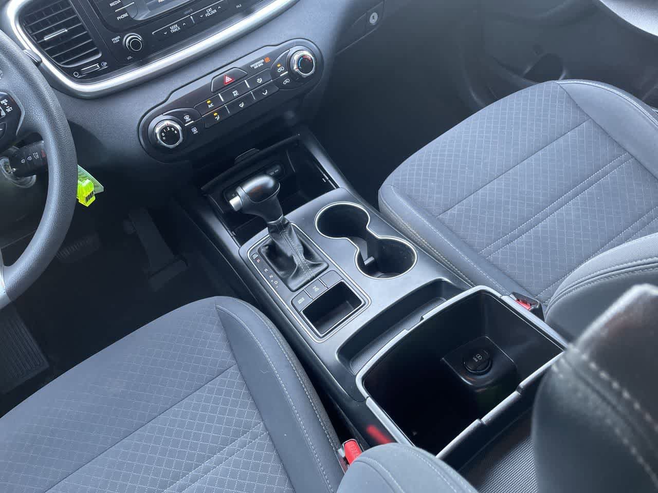 Used 2018 Kia Sorento LX AWD/4WD image 22