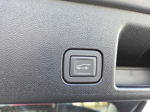 New 2026 Chevrolet Equinox EV LT image 14