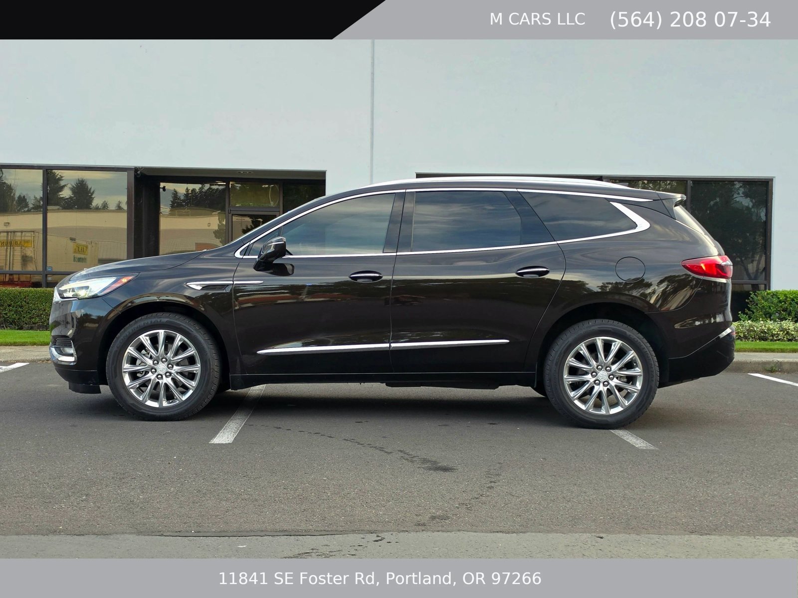 Used 2019 Buick Enclave Essence w/ Trailering Package, 5000 lbs. AWD/4WD image 9