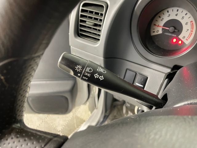 Used 2004 Nissan Xterra XE image 12