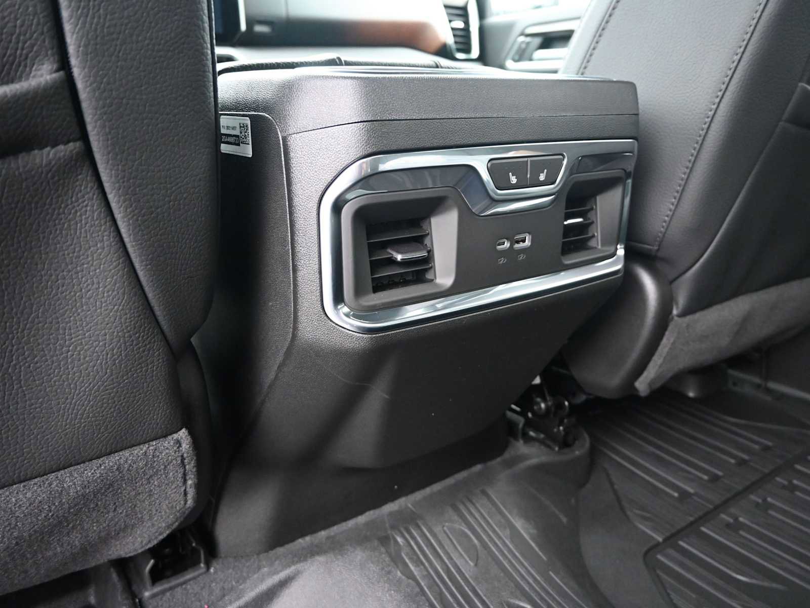 New 2026 GMC Sierra 2500 Denali w/ Denali Reserve Package image 19