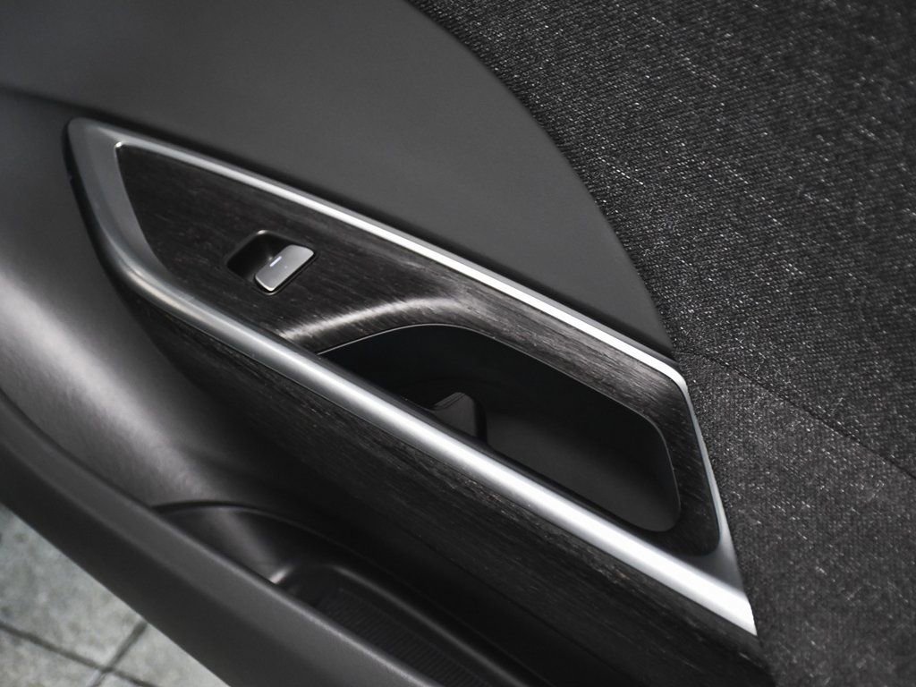 Used 2024 Lucid Air Grand Touring image 18