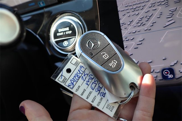 New 2025 Mercedes-Benz E 350 4MATIC Sedan image 10