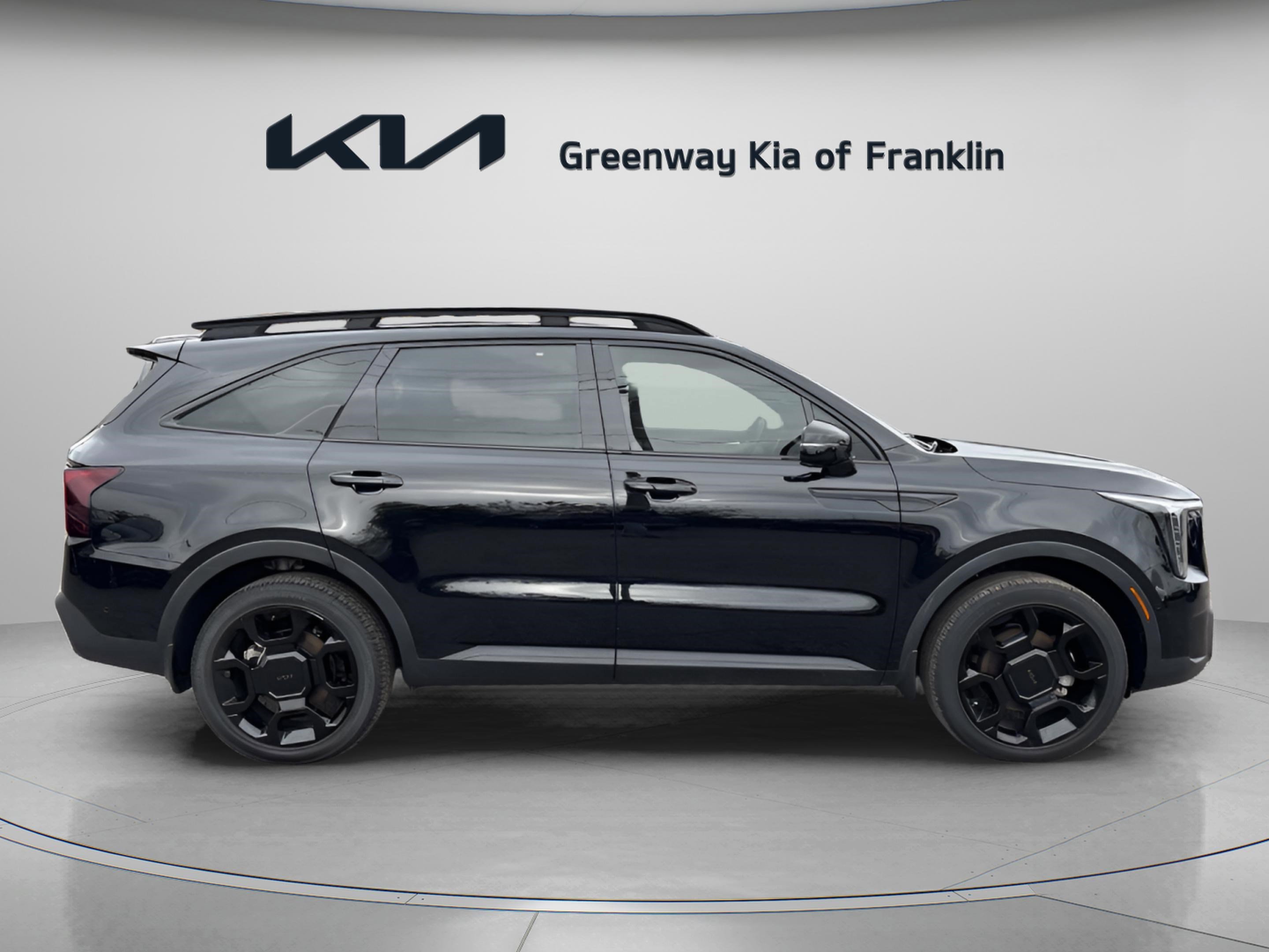 Used 2025 Kia Sorento SX Prestige w/ Sage Leather Package image 8