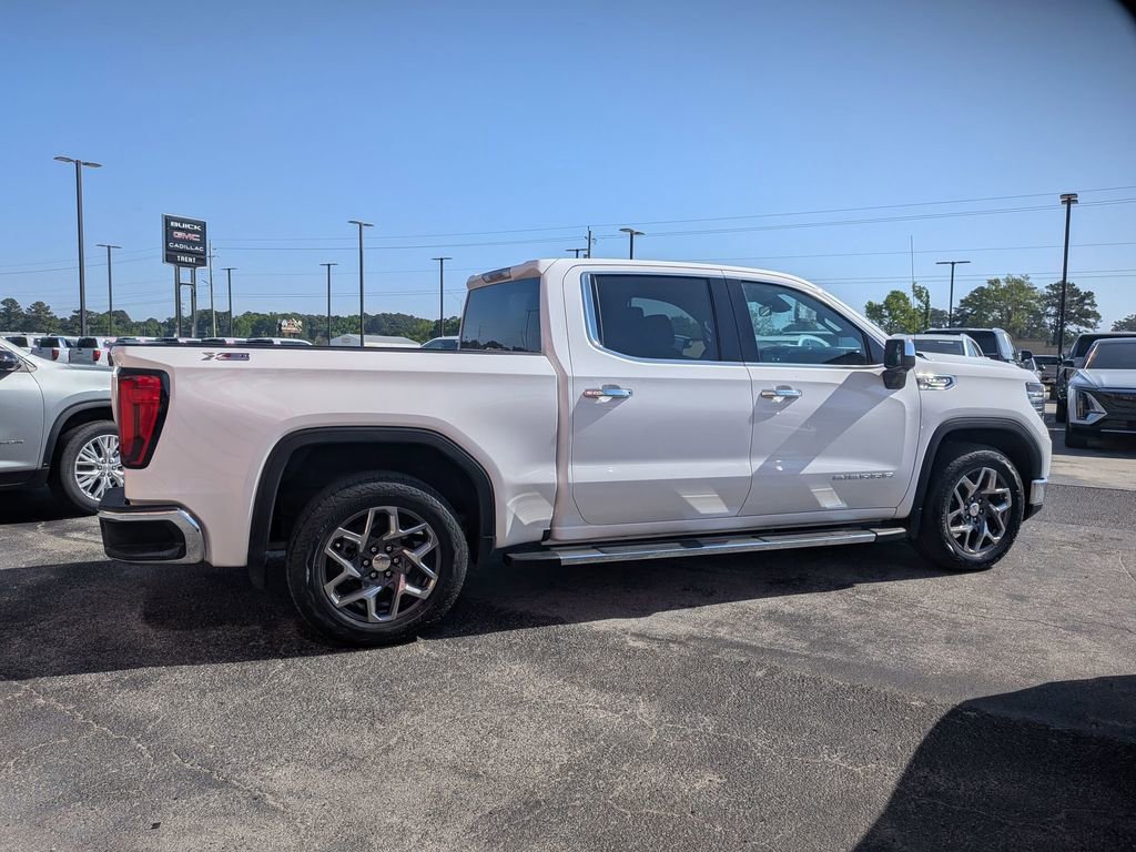 Certified 2023 GMC Sierra 1500 SLT w/ SLT Premium Package image 5