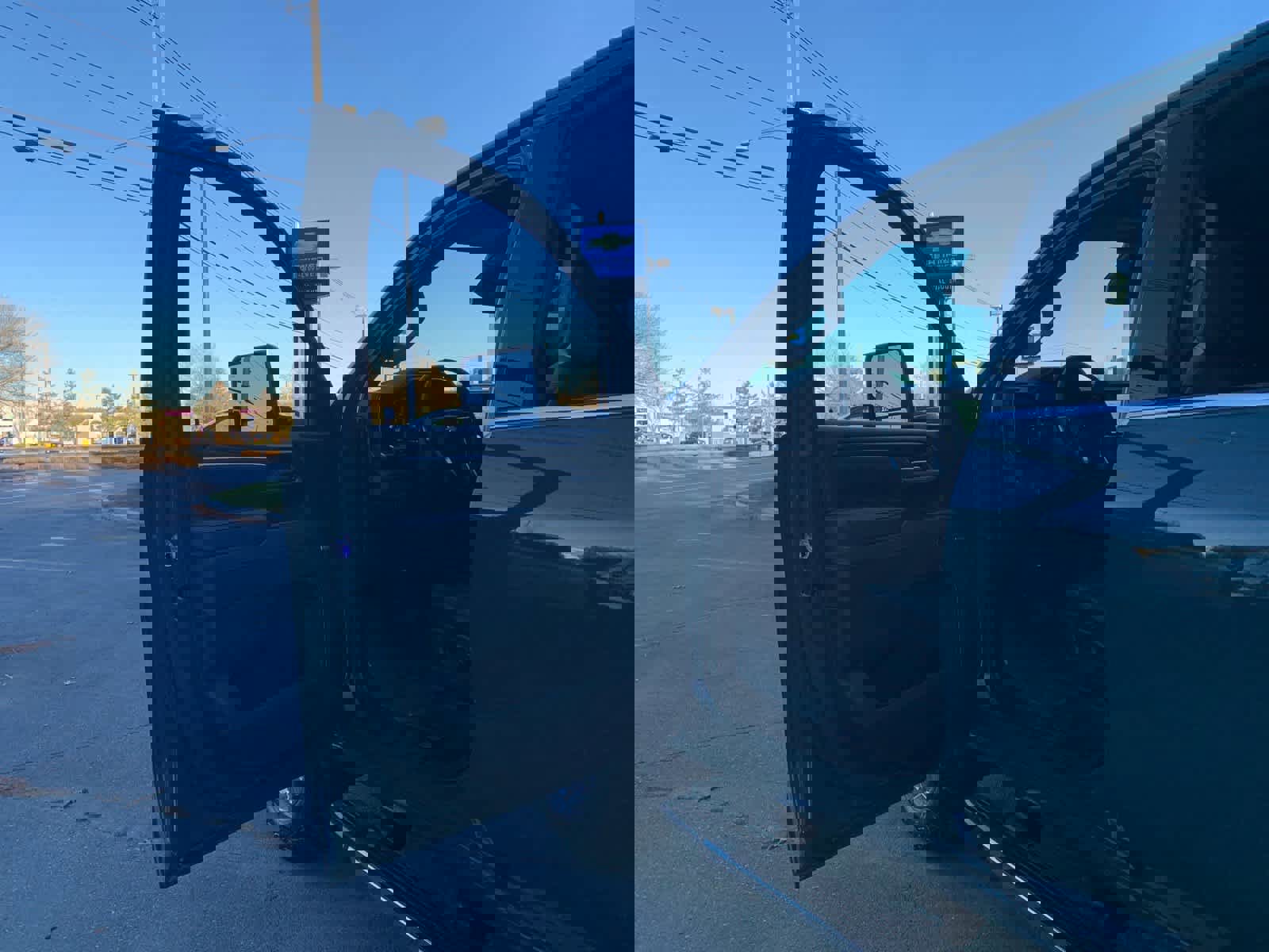 Certified 2025 Chevrolet Silverado 2500 LTZ w/ LTZ Convenience Package image 15